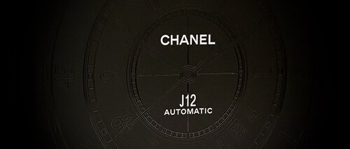 Книга на 20 лет существования Chanel J12