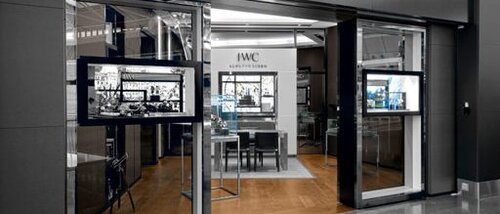Новый магазин IWC в аэропорту Цюриха