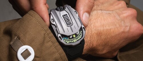 Urwerk: последнее издание в Tantalum для коллекции 105
