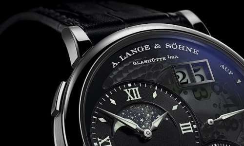 A. Lange & Söhne обращает свой взор на луну