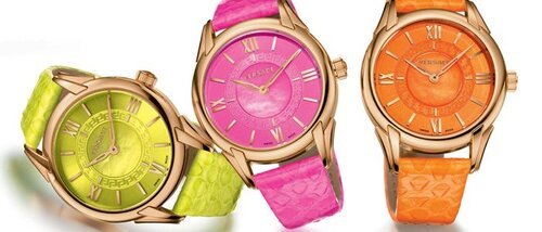Слева направо: Dafne VFF05 0013, Dafne VFF07 0013, Dafne VFF06 0013 от Versace