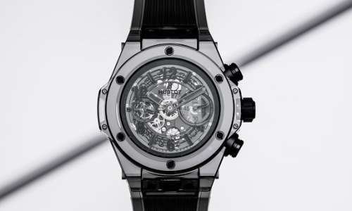 Часы дня — не часы Big Bang Unico Sapphire All Black от Hublot