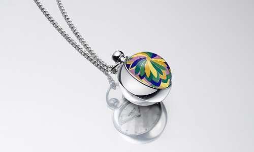 Две стороны Pendentif Boule от Hermès
