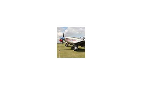Марка Bremont – спонсор британского авиашоу Flying Legends в Даксфорде