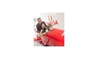 Ванесса Мэй посетила павильон Omega в Сочи