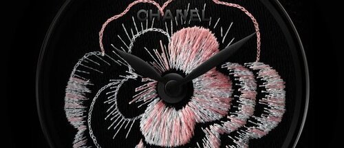 Часы Mademoiselle Privé от Chanel - вышивка Camélia brodé