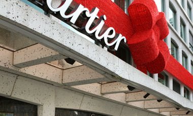 Бутик Cartier вновь открыт в Женеве
