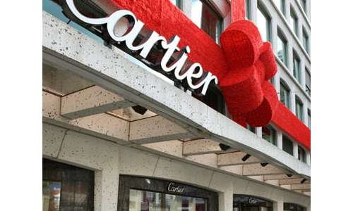 Бутик Cartier вновь открыт в Женеве