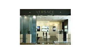 В Пекине открылся новый бутик Versace