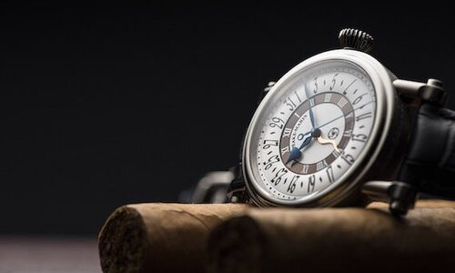 Новые часы Brown Serpent Calendar от Speake-Marin