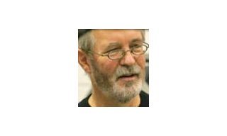 Питер Стивенс, автор автомобилей-призеров, стал консультантом по дизайну в IWI Watches