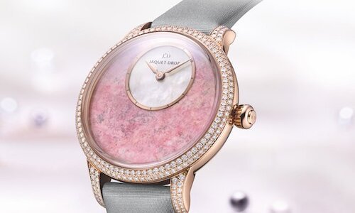 Jaquet Droz ударяется в романтику с часами Petite Heure Minute Astorite