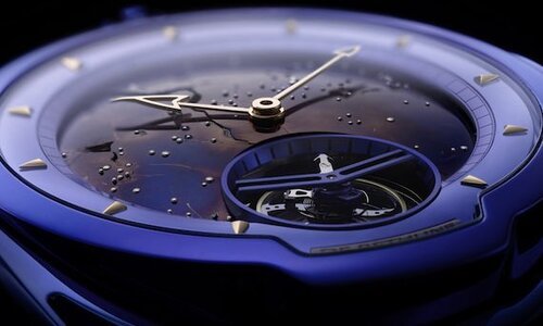 Не от мира сего: синий турбийон DB28 Kind of Blue Tourbillon Meteorite