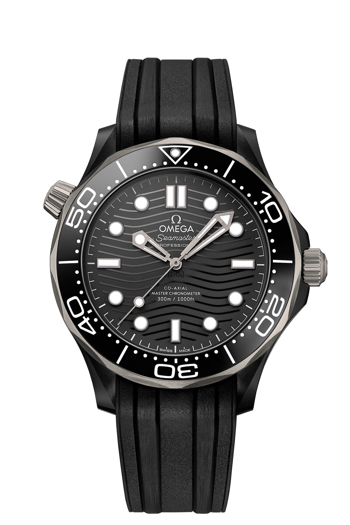 Seamaster Diver 300m в керамике и титане от Omega 