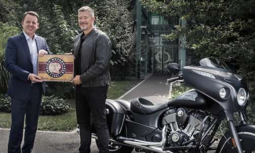 Baume & Mercier заключила союз с знаменитым производителем мотоциклов Indian Motorcycle
