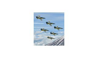 Пилотажная группа Breitling исполнила первое воздушное шоу европейских пилотов в Японии
