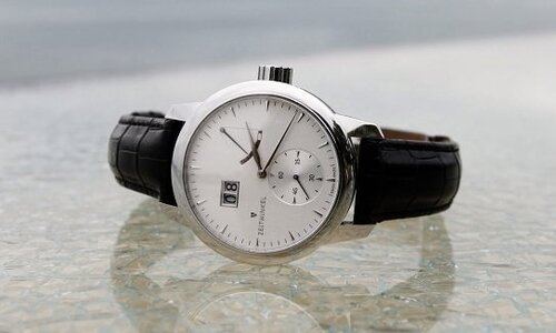 Для Zeitwinkel прямой угол равен 273°