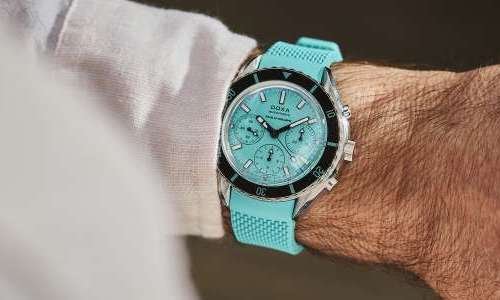 Doxa: the SUB 200 C-GRAPH играется с цветами 
