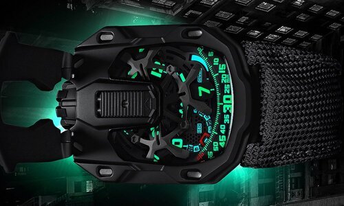 Часы Urwerk UR-105: как католическая церковь крестила часовое искусство