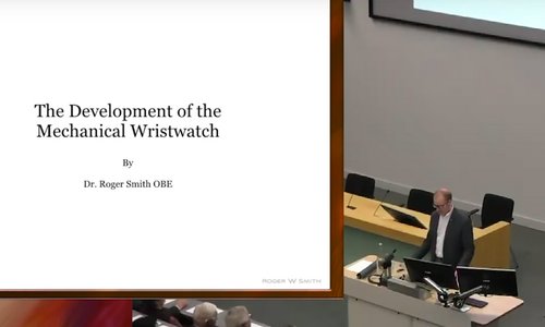 Roger Smith разработал механические наручные часы