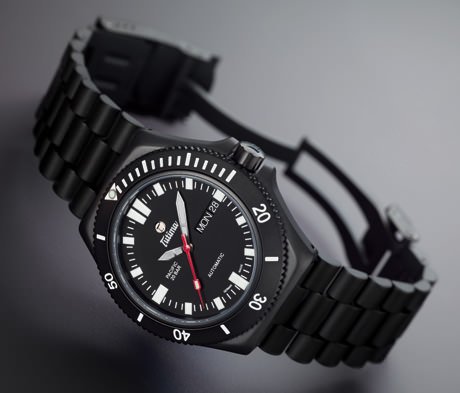 PACIFIC BLACK от Tutima