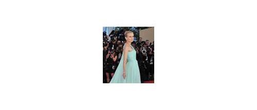 Член жюри Каннского кинофестиваля Диана Крюгер появилась на красной дорожке в часах от Jaeger-LeCoultre