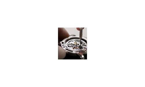 Ulysse Nardin приобрела механизм Ebel Chronograph