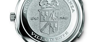 Часы A. Lange & Söhne из белого золота с вручную гравированной задней крышкой корпуса и покрытием стрелок золотом