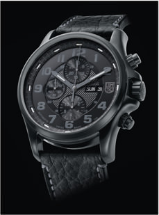 FIELD VALJOUX AUTO CHRONO 1861 от Luminox