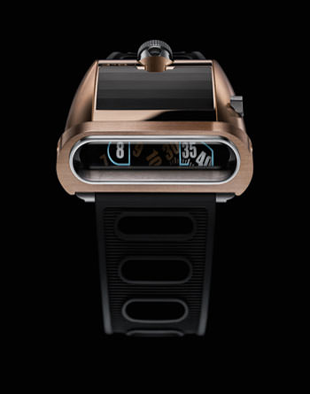 Лицевая сторона модели Horological Machine No.5 RT от MB&F