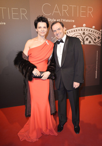 Жюльет Бинош (Juliette Binoche) и Президент Cartier Станислас де Керсиз (Stanislas de Quercize)