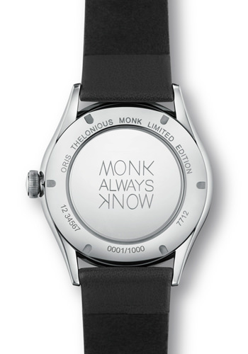 Гравировка на задней крышке корпуса часов Thelonious Monk от Oris вдохновлена уникальным кольцом музыканта