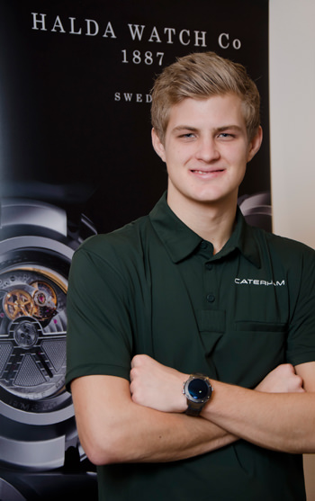 Пилот “Формулы-1” Маркус Эрикссон (Marcus Ericsson) с часами Halda