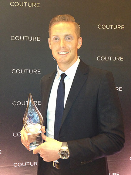Тон Кобеленс с наградой “Приз зрительский симпатий” на ежегодном Couture Time Awards