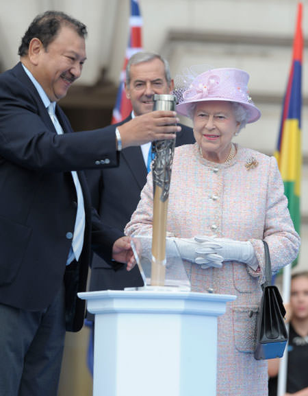 Королевская эстафета Queens Baton Relay