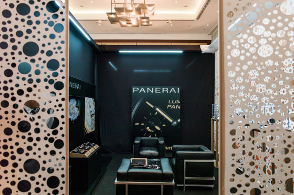Стенд Panerai на Zürich Watch & Jewellery Exhibition