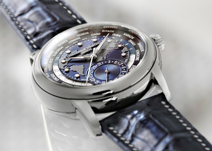 Часы Worldtimer Manufacture Navy Blue от Frédérique Constant