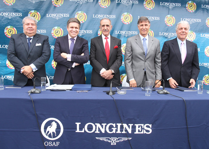 Момент официального объявления о партнерстве между Longines и Коневодческой организацией Южной Америки (OSAF)