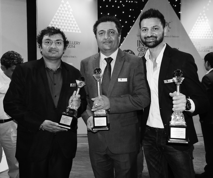 Kiran Gems получает 3 престижных награды IGJ 2014
